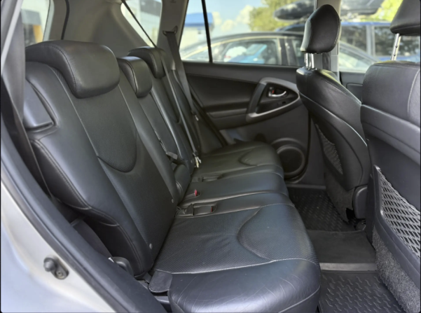 Toyota RAV4 III (XA30) с пробегом 2007 года, цена 960 000 рублей, 235033 км, внедорожник, Автокод Объявления
