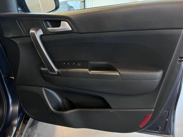 Kia Sportage IV Рестайлинг с пробегом 2021 года, цена 2 260 000 рублей, 119095 км, внедорожник, Автокод Объявления