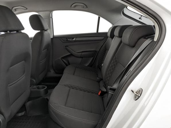 Skoda Rapid II с пробегом 2021 года, цена 1 240 000 рублей, 162808 км, лифтбек, Автокод Объявления