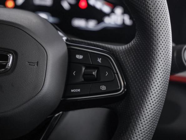 Geely Coolray I Рестайлинг с пробегом 2024 года, цена 2 399 000 рублей, 6842 км, внедорожник, Автокод Объявления
