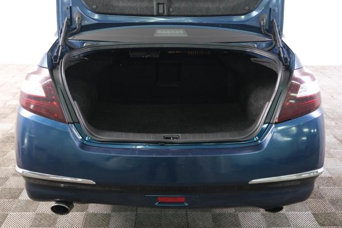 Nissan Teana II с пробегом 2008 года, цена 899 000 рублей, 400000 км, седан, Автокод Объявления