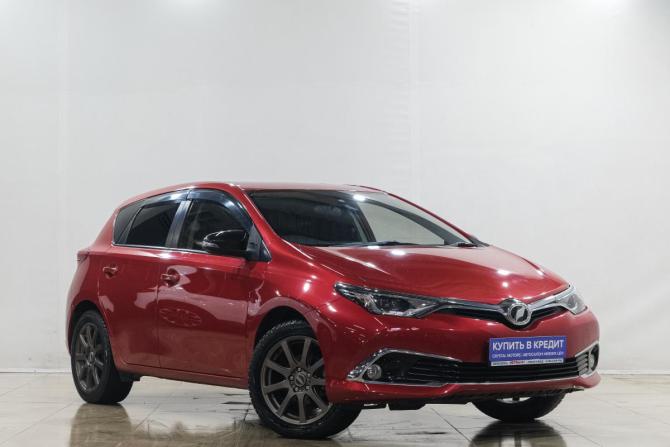 Toyota Auris II с пробегом 2015 года, цена 1 289 000 рублей, 99000 км, хэтчбек, Автокод Объявления