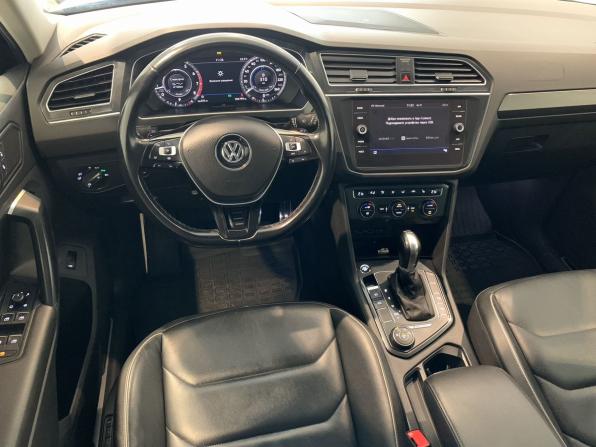 Volkswagen Tiguan II с пробегом 2018 года, цена 1 769 000 рублей, 184799 км, внедорожник, Автокод Объявления