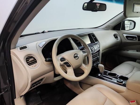 Nissan Pathfinder IV с пробегом 2014 года, цена 1 950 000 рублей, 143000 км, внедорожник, Автокод Объявления