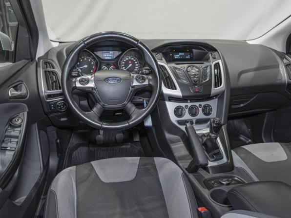 Ford Focus III с пробегом 2014 года, цена 780 000 рублей, 189330 км, седан, Автокод Объявления