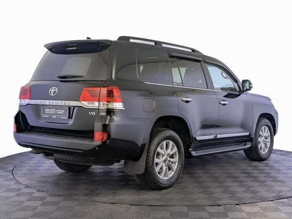 Toyota Land Cruiser 200 Series Рестайлинг 2 с пробегом 2020 года, цена 7 850 000 рублей, 136625 км, внедорожник, Автокод Объявления