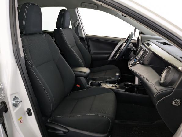 Toyota RAV4 IV (XA40) Рестайлинг с пробегом 2018 года, цена 2 350 000 рублей, 97521 км, внедорожник, Автокод Объявления