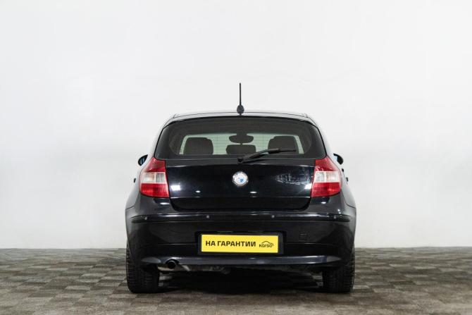 BMW 1 серии I (E81/E82/E87/E88) с пробегом 2006 года, цена 749 000 рублей, 307038 км, хэтчбек, Автокод Объявления