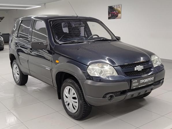 Chevrolet Niva I Рестайлинг с пробегом 2010 года, цена 419 000 рублей, 201857 км, внедорожник, Автокод Объявления