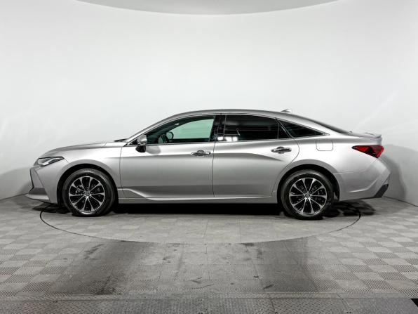 Toyota Avalon V Рестайлинг с пробегом 2023 года, цена 3 490 000 рублей, 7850 км, седан, Автокод Объявления