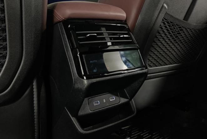 Geely Monjaro I с пробегом 2023 года, цена 2 890 000 рублей, 33382 км, внедорожник, Автокод Объявления
