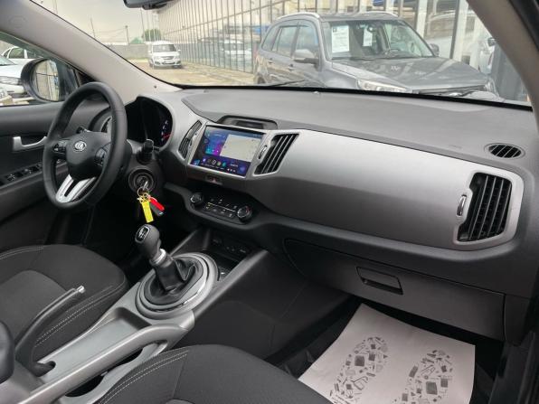 Kia Sportage III Рестайлинг с пробегом 2015 года, цена 1 325 000 рублей, 216000 км, внедорожник, Автокод Объявления