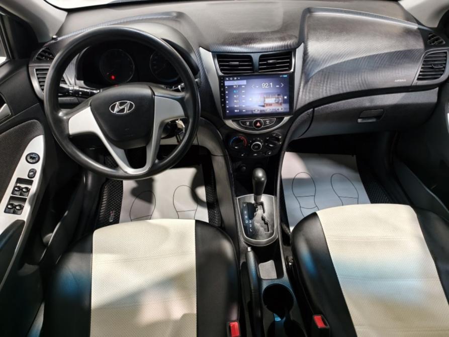 Hyundai Solaris I Курск  - изображение 8