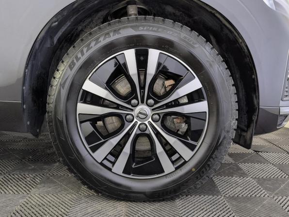 Volvo XC60 II Рестайлинг с пробегом 2023 года, цена 5 650 000 рублей, 18293 км, внедорожник, Автокод Объявления