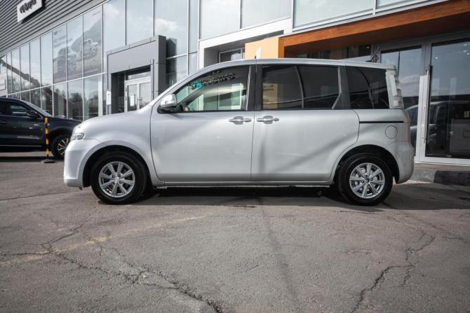 Toyota Sienta I Рестайлинг 2 с пробегом 2015 года, цена 848 000 рублей, 239000 км, компактвэн, Автокод Объявления