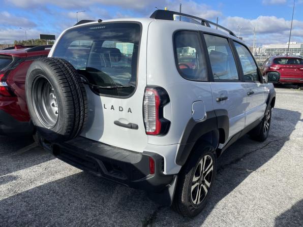Новый Lada (ВАЗ) Niva Travel I Рестайлинг 2026 года, цена 1 717 000 рублей, внедорожник, Автокод Объявления