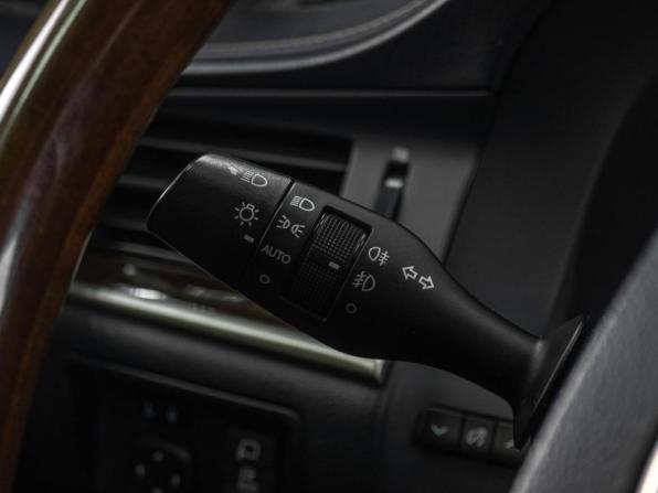 Lexus ES VI Рестайлинг с пробегом 2015 года, цена 2 359 000 рублей, 256772 км, седан, Автокод Объявления