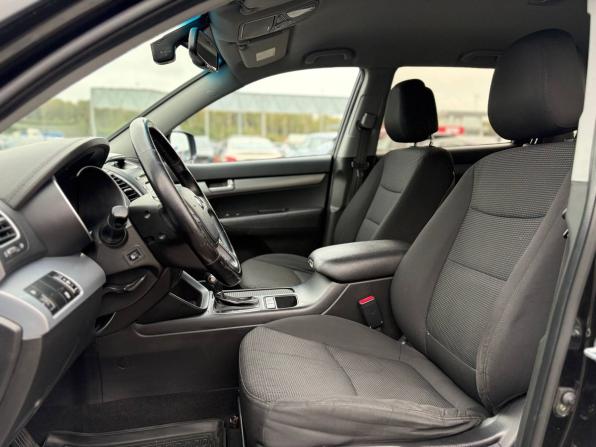 Kia Sorento II Рестайлинг с пробегом 2014 года, цена 1 315 000 рублей, 240720 км, внедорожник, Автокод Объявления