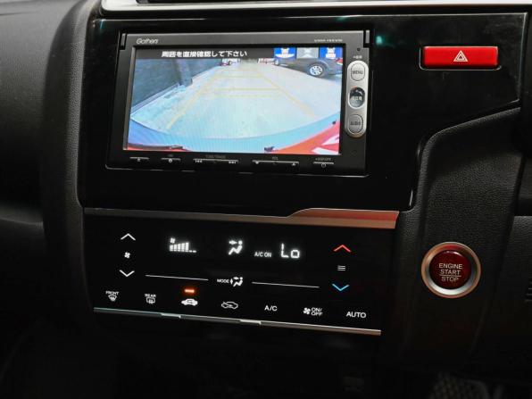 Honda Fit III с пробегом 2014 года, цена 1 100 000 рублей, 84084 км, хэтчбек, Автокод Объявления