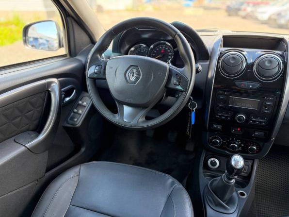 Renault Duster I Рестайлинг с пробегом 2015 года, цена 1 005 000 рублей, 176727 км, внедорожник, Автокод Объявления