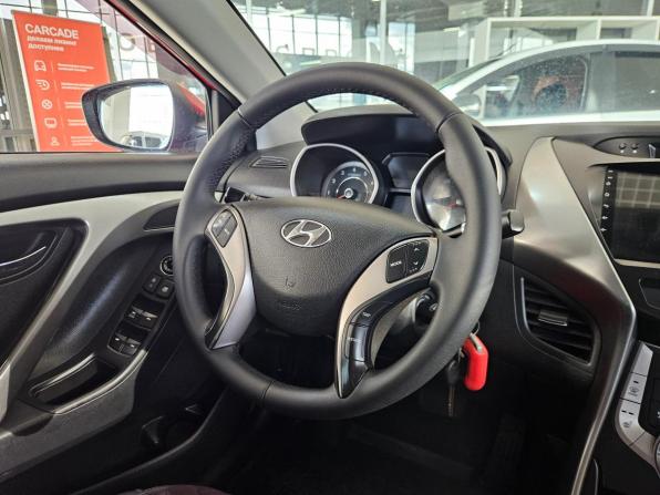 Hyundai Elantra V (MD) с пробегом 2012 года, цена 889 000 рублей, 129000 км, седан, Автокод Объявления