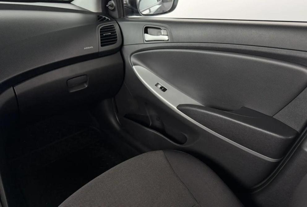 Hyundai Solaris I Киров  - изображение 13