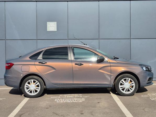 Lada (ВАЗ) Vesta I с пробегом 2018 года, цена 950 000 рублей, 52000 км, седан, Автокод Объявления