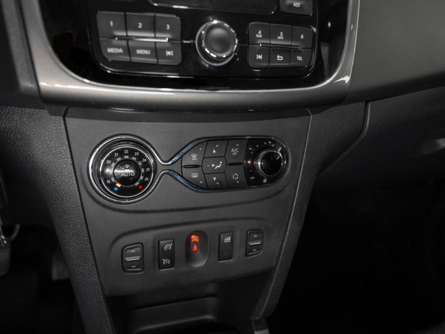 Renault Sandero II Москва  - изображение 15