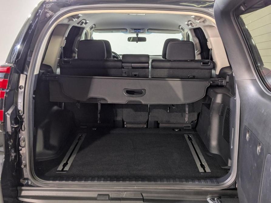Toyota Land Cruiser Prado 150 Series Рестайлинг 2 Химки  - изображение 17