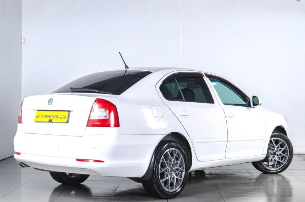 Skoda Octavia II (A5) Рестайлинг Челябинск  - изображение 7