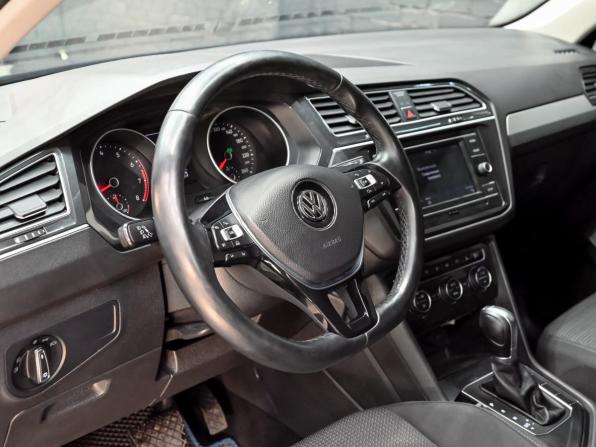 Volkswagen Tiguan II с пробегом 2018 года, цена 2 090 000 рублей, 164392 км, внедорожник, Автокод Объявления