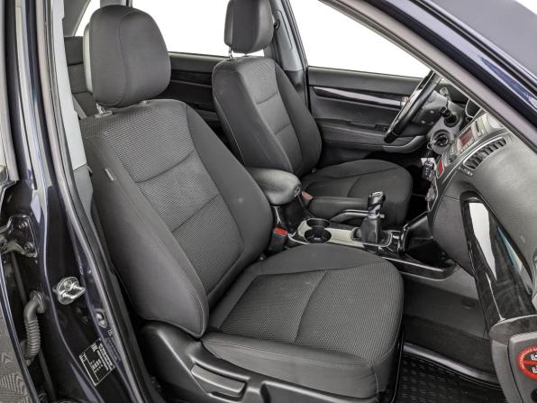 Kia Sorento II Рестайлинг с пробегом 2018 года, цена 1 960 000 рублей, 135110 км, внедорожник, Автокод Объявления