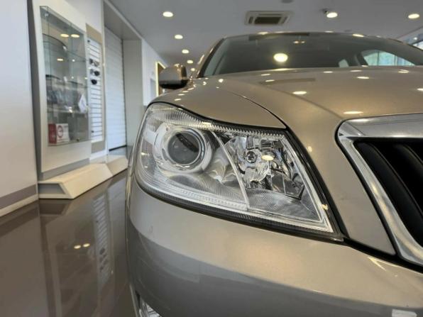 Skoda Octavia II (A5) Рестайлинг с пробегом 2011 года, цена 1 070 000 рублей, 51804 км, лифтбек, Автокод Объявления