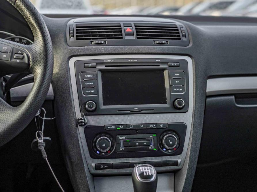 Skoda Octavia II (A5) Рестайлинг Санкт-Петербург  - изображение 8