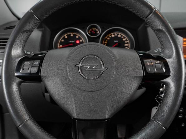 Opel Astra H Рестайлинг с пробегом 2007 года, цена 700 000 рублей, 127093 км, хэтчбек, Автокод Объявления