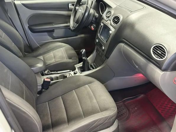 Ford Focus II Рестайлинг с пробегом 2011 года, цена 419 000 рублей, 216606 км, седан, Автокод Объявления