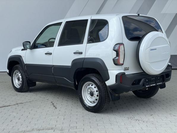 Lada (ВАЗ) Niva Travel I с пробегом 2024 года, цена 1 108 000 рублей, 56322 км, внедорожник, Автокод Объявления