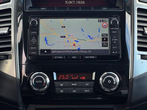 Mitsubishi Pajero IV Рестайлинг 2 с пробегом 2014 года, цена 2 369 000 рублей, 212499 км, внедорожник, Автокод Объявления