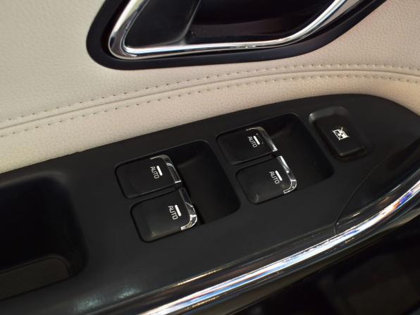 Kia Ceed II Рестайлинг с пробегом 2018 года, цена 1 199 995 рублей, 215955 км, хэтчбек, Автокод Объявления