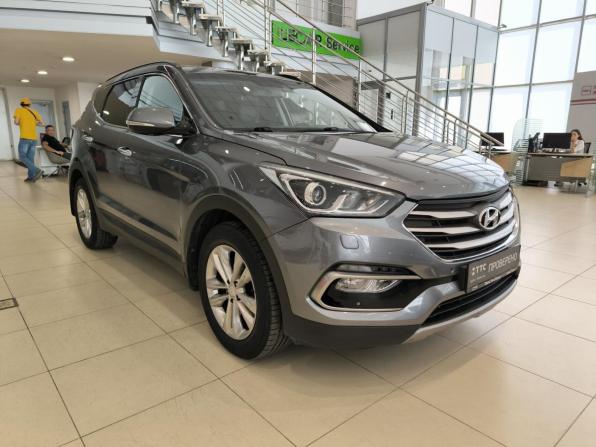 Hyundai Santa Fe III Рестайлинг с пробегом 2017 года, цена 1 899 000 рублей, 197071 км, внедорожник, Автокод Объявления