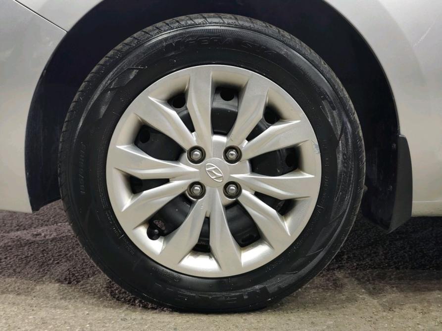 Hyundai Solaris II Ставрополь  - изображение 10