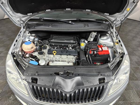 Skoda Fabia II Рестайлинг с пробегом 2014 года, цена 847 000 рублей, 107562 км, хэтчбек, Автокод Объявления