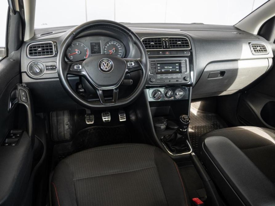 Volkswagen Polo V Рестайлинг Краснодар  - изображение 6