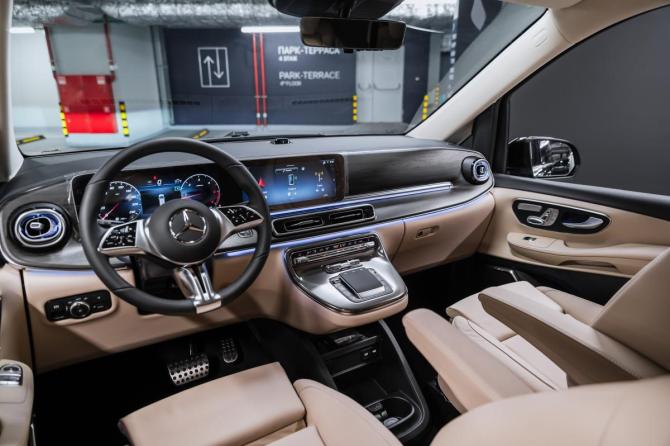 Новый Mercedes-Benz V-Класс III (W447) Рестайлинг 2 2026 года, цена 13 900 000 рублей, минивэн, Автокод Объявления