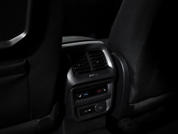 Volkswagen Tiguan II с пробегом 2018 года, цена 2 249 900 рублей, 156417 км, внедорожник, Автокод Объявления