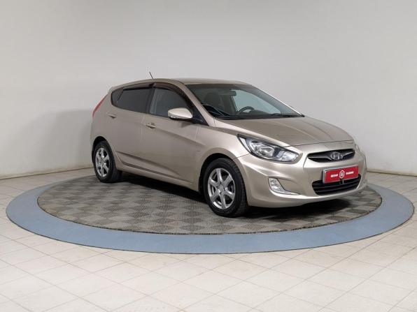 Hyundai Solaris I с пробегом 2011 года, цена 779 900 рублей, 174000 км, хэтчбек, Автокод Объявления