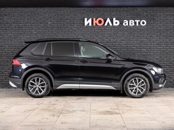 Volkswagen Tiguan II с пробегом 2018 года, цена 2 550 000 рублей, 125703 км, внедорожник, Автокод Объявления