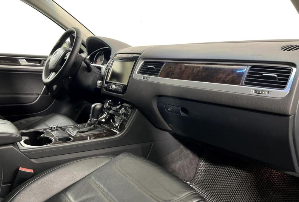 Volkswagen Touareg II Нижний Новгород  - изображение 12
