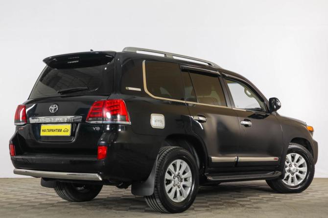 Toyota Land Cruiser 200 Series Рестайлинг 1 с пробегом 2014 года, цена 4 649 000 рублей, 228731 км, внедорожник, Автокод Объявления