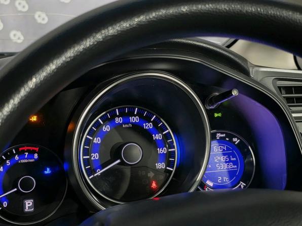 Honda Fit III с пробегом 2016 года, цена 979 000 рублей, 124850 км, хэтчбек, Автокод Объявления